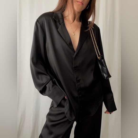 LAST S • ELLE SATIN SET 🆕 — In BLACK - Picture 11 of 13